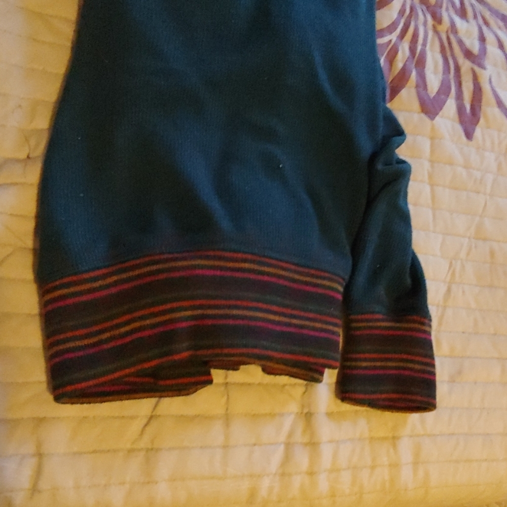Sweater - Picture 3 of 3